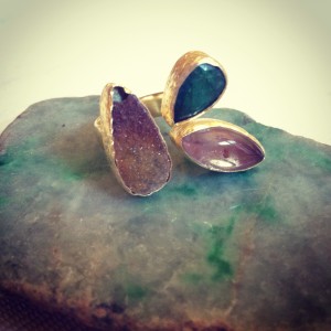 anello smeraldo opale crista